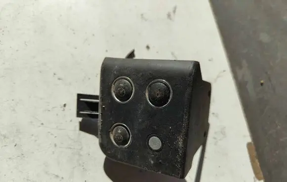 Maserati Coupe Sound amplifier 192522