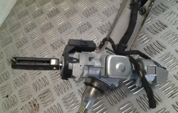 Ford Mondeo MK IV Ignition lock 3M513F880AD