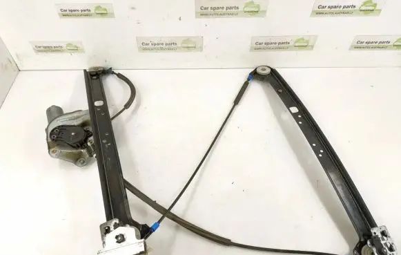 BMW X5 E53 Front door electric window regulator 83810209 8243804