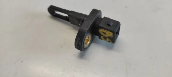 Volkswagen PASSAT B5.5 Intake air temperature sensor 058905379
