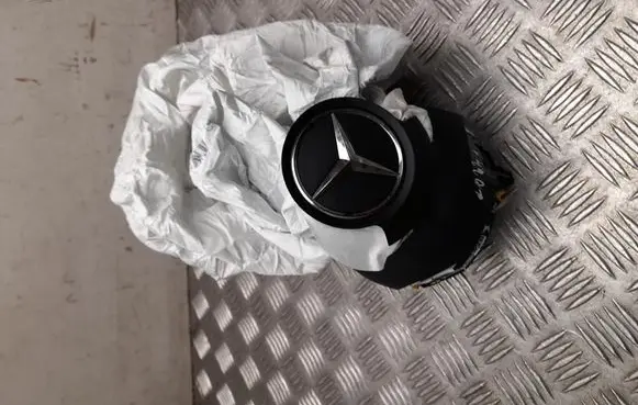 Mercedes-Benz C W206 Steering wheel airbag A0008602401