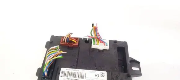 Dacia Sandero Comfort/convenience module 284B12330R A2C86181500