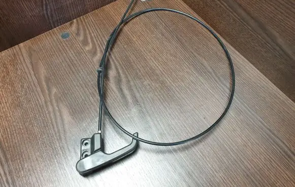 Mercedes-Benz Sprinter W901 W902 W903 W904 Engine bonnet (hood) release handle A9017500359