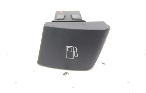Citroen DS5 Fuel tank opening switch 