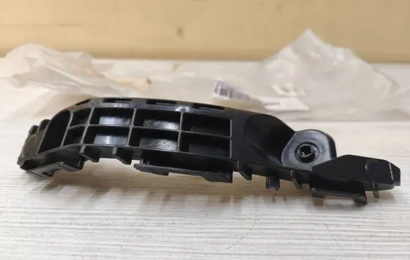 Toyota Yaris XP210 Front bumper mounting bracket 52536K0010 PTY46390AL YA20422