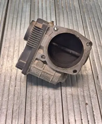Infiniti FX Throttle valve SERA57601 6621