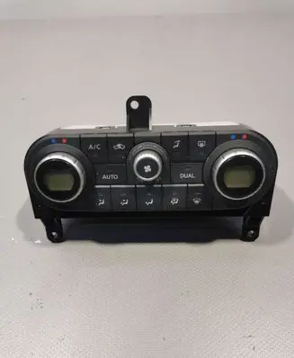 Nissan Qashqai Climate control unit