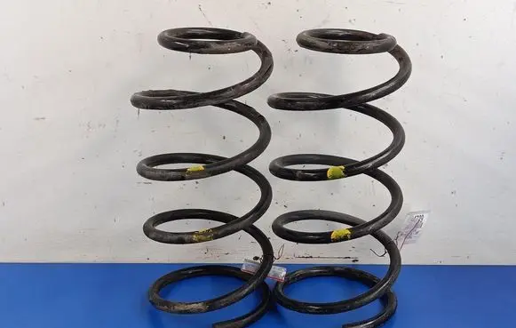Mazda 3 I Front coil spring 