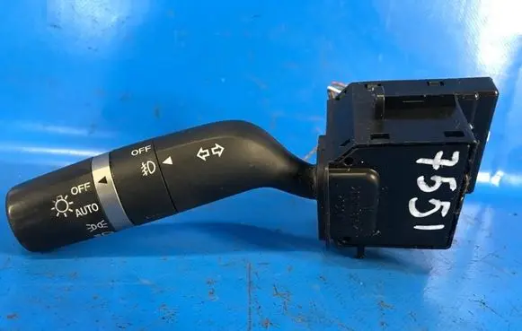 Mazda 3 II Gear shift switch/knob BBM466122