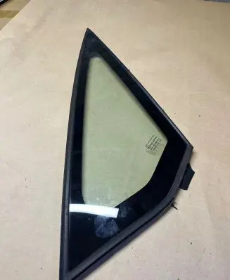 Suzuki SX4 Rear side window 43R00048 DOT24M188AS2