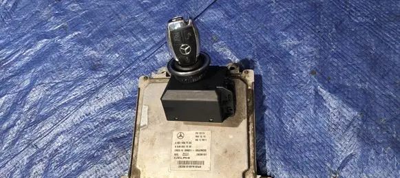 Mercedes-Benz E W212 Engine ECU kit and lock set OM651