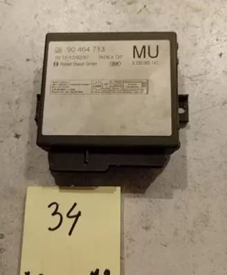 Opel Vectra B Comfort/convenience module 90464713