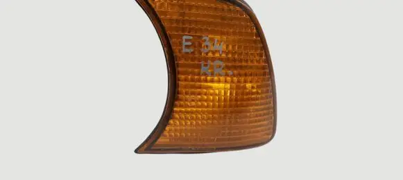 BMW 5 E34 Front indicator light 1384033 155041 42760R6