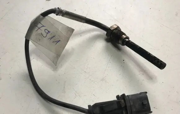 Opel Insignia A Exhaust gas temperature sensor 55566185