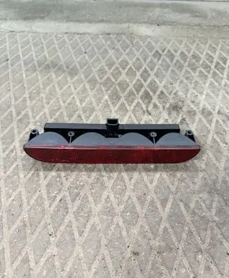 Audi A4 S4 B5 8D Third/center stoplight 8D5945097A 0996400