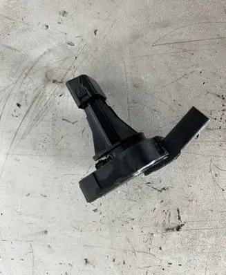 Skoda Superb B6 (3T) Oil level sensor 03C907660G