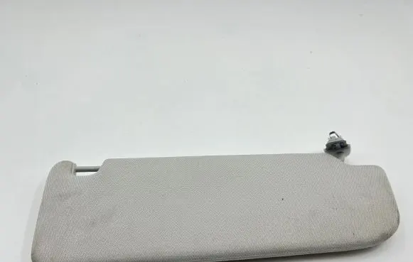 Sun visor