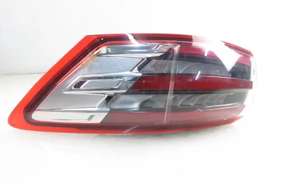 Rear/tail lights