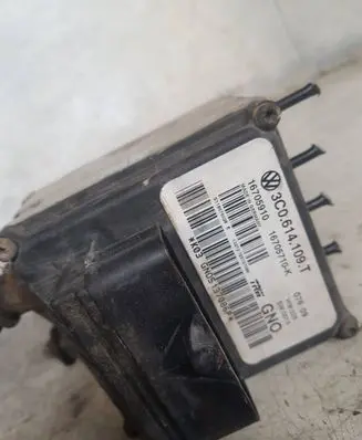 Volkswagen PASSAT CC ABS Pump 3c0614109t