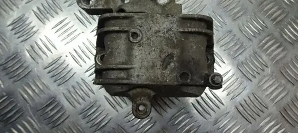 Skoda Octavia Mk2 (1Z) Engine mount vacuum valve ZAMIENNIK