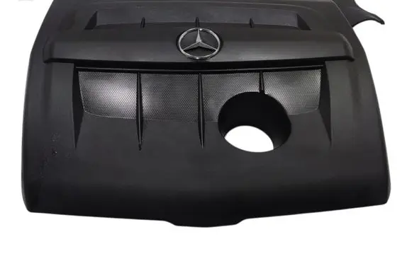 Mercedes-Benz A W176 Engine cover (trim) A6070100067