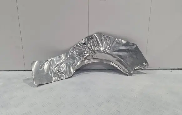Chevrolet Corvette C8 Heat shield in engine bay 84579639