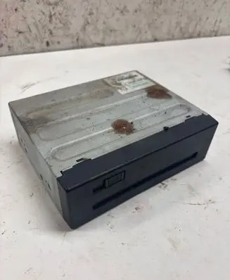 Toyota Prius (XW20) Navigation unit CD/DVD player 8684147050 EKDB009375 022916