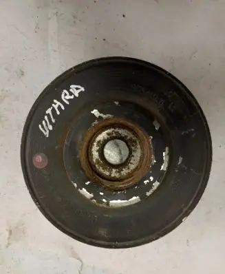 Suzuki Grand Vitara II Crankshaft pulley 7065B523072