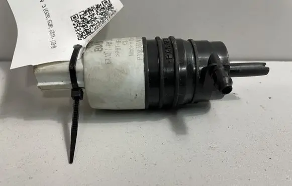 BMW 3 G20 G21 Windscreen/windshield washer pump 7298309