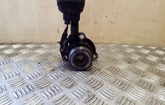 Citroen C4 Grand Picasso Clutch release bearing slave cylinder 14689304