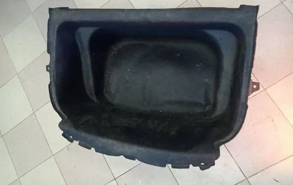Tesla Model Y Trunk/boot floor carpet liner 173998000A 173998000 C2823202A00225
