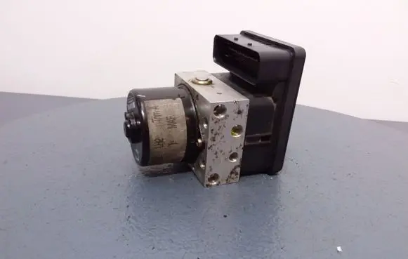 Ford Focus C-MAX ABS Pump 3M51-2C405-AE