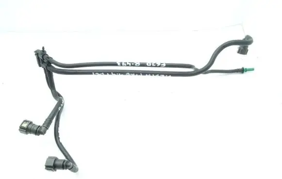 Ford Fiesta Fuel line pipe 
