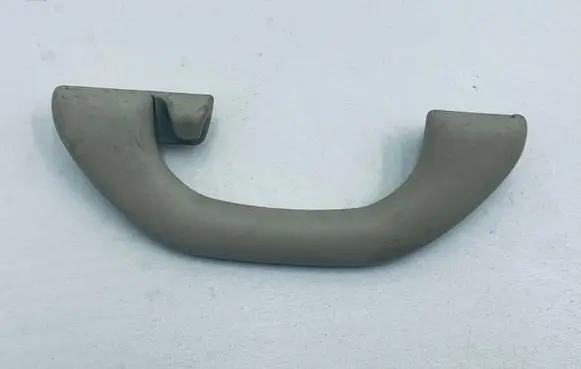 Volkswagen PASSAT B7 USA Front interior roof grab handle 561857607