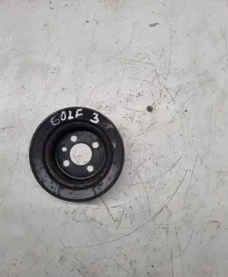 Volkswagen Golf III Water pump pulley 037105253