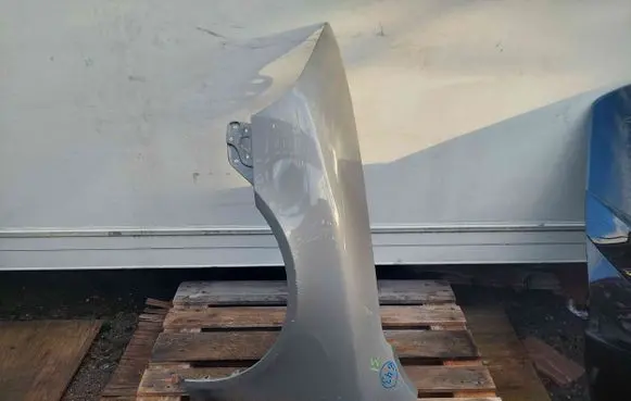 Skoda Octavia Mk2 (1Z) Fender