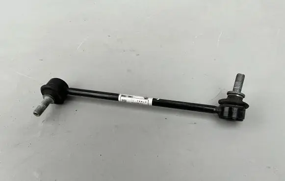 Tesla Model 3 Front anti-roll bar/stabilizer link 1044396-00-d 104439600D