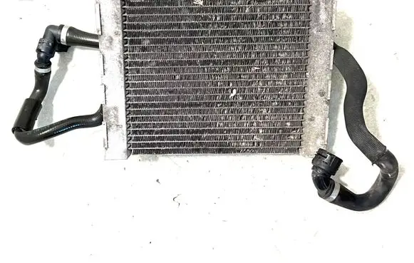 BMW X6 F16 Coolant radiator 7533477 8570662