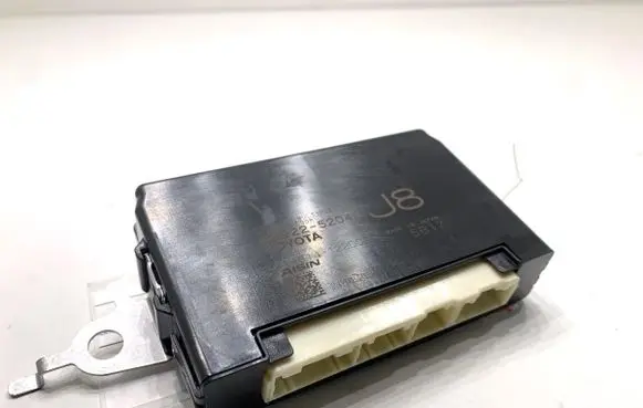 Lexus LBX Other control units/modules 8922252040