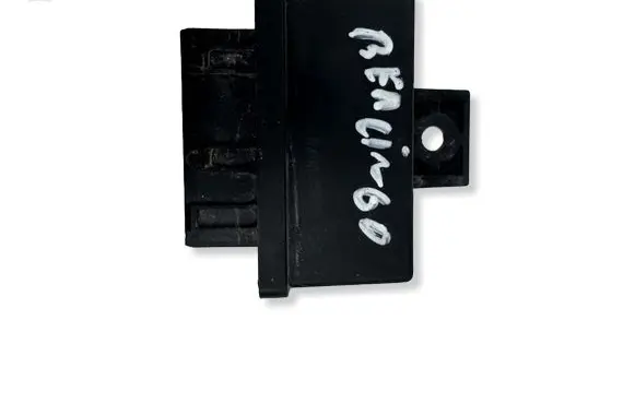 Citroen Berlingo Fuel injection pump control unit/module 240107