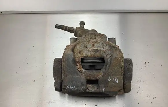 Ford S-MAX Front brake caliper 