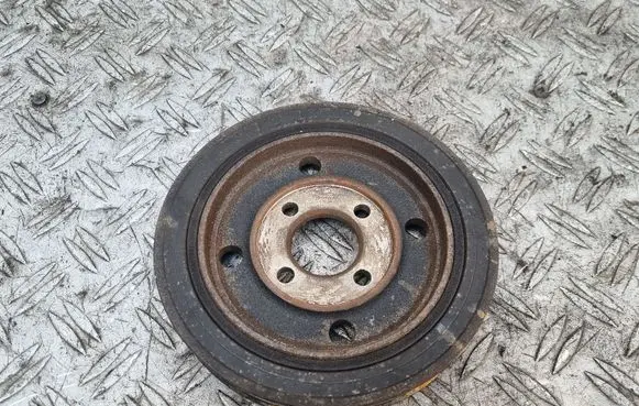 Chrysler Grand Voyager V Crankshaft pulley E123137A 0123B2036G