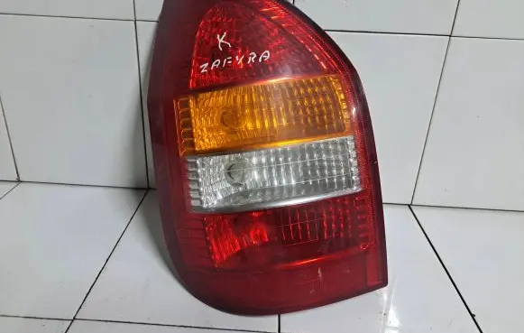 Opel Zafira A Rear/tail lights 62280