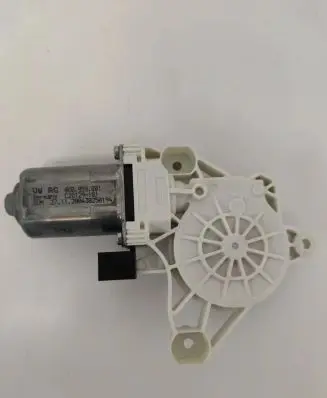 Audi e-tron Front door window regulator motor 4K0959801