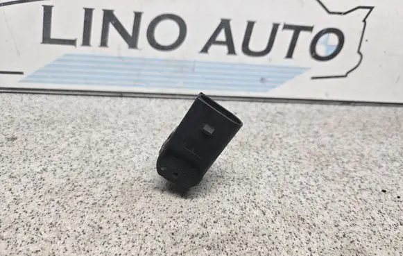 BMW 5 E60 E61 Fuel pressure sensor 0281002497
