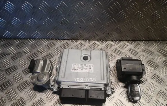 Mercedes-Benz E W211 Engine ECU kit and lock set 6421508391 2034621130