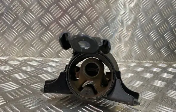 Mitsubishi Space Star Gearbox mount