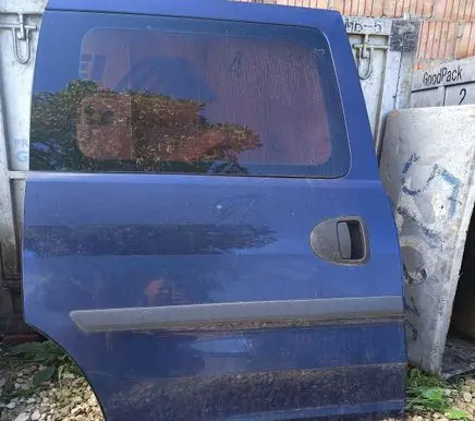 Opel Combo C Side sliding door Y20z