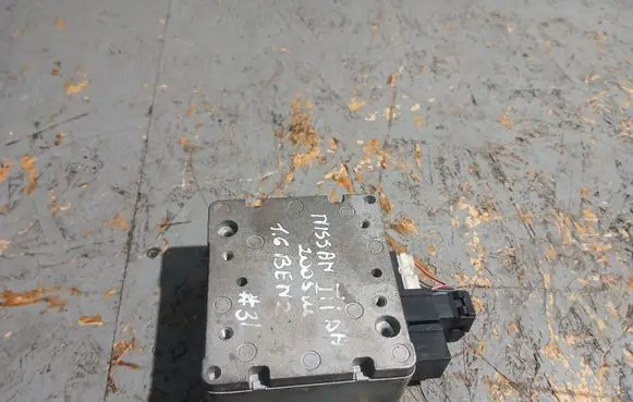 Nissan Tiida C11 Steering rack control module 99132102