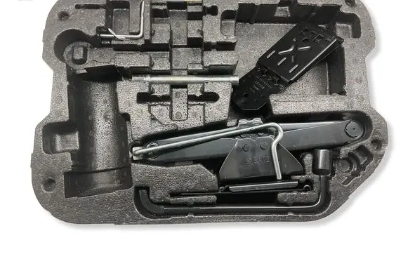 Citroen C4 I Picasso Tool set 9681017280